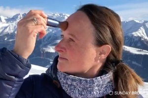 Zonbescherming tijdens wintersport - Sunday Brush